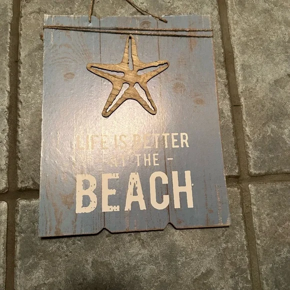 Hanging decorative sign - Picture 1 of 2